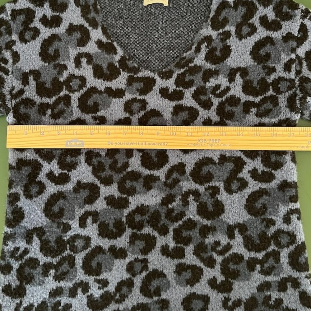 Jamison blue leopard print sweater size XS - Picture 4 of 8